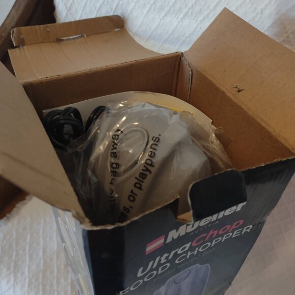 Mueller Austria Ultra Chop Food Chopper FC-500 UNUSED in Box - Picture 6 of 8